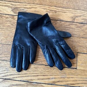 touchpoint Black Leather and Cashmere Gloves - Size Small